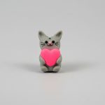 رو داشبوردی گربه