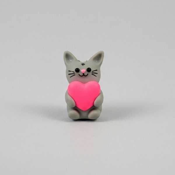 رو داشبوردی گربه